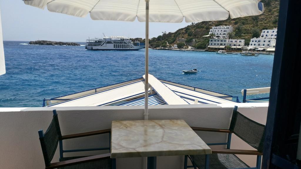 Faros Rooms Loutro Esterno foto